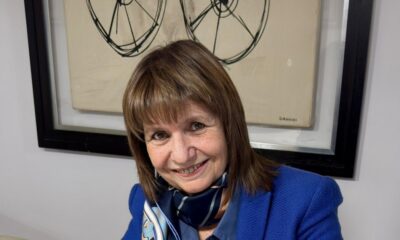Bullrich firmó su candidatura a senadora tras recuperarse de la intervención.