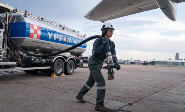 Desarrollan biocombustibles para aviación sin restricciones técnicas.