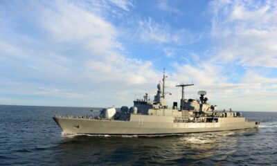 El destructor ARA “La Argentina” zarpó hacia Estados Unidos para un ejercicio naval internacional.