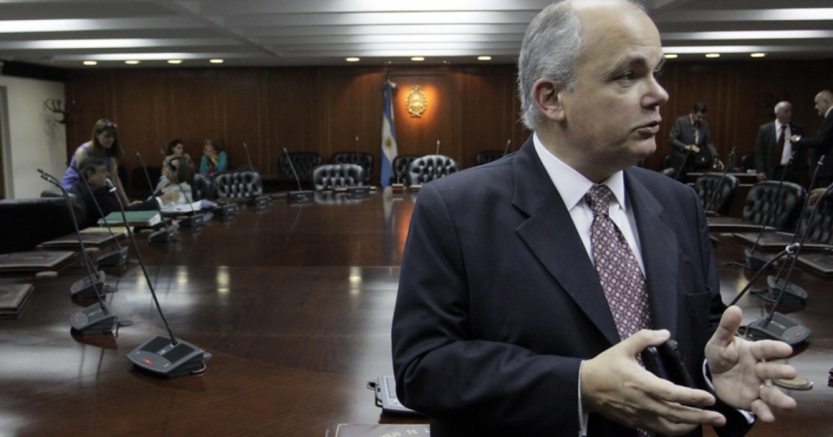 Ex macrista y asesora de Bergman lideran lista de Karina en la Capital.