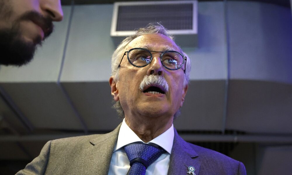 Gobierno presiona al juez Kreplak con recusación y rol de su hermano ministro. Pauta similar a la estrategia de De Vido en caso fentanilo.