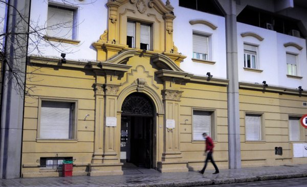 Hospital Español niega 9 muertes por fentanilo contaminado.
