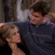 Jennifer Aniston reflexiona sobre la trágica muerte de Matthew Perry en emotivas declaraciones.