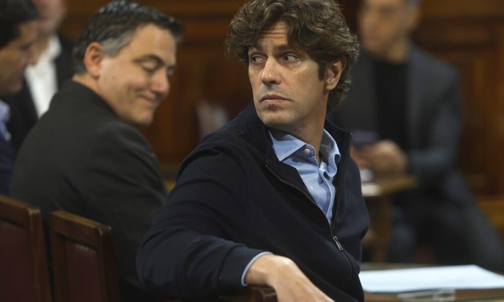 Lousteau separa de Manes y designa a Ocaña como senadora.