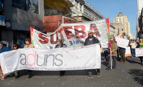 Menos paros, más movilizaciones: disminuye conflicto laboral en un año.