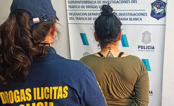 Mujer acusada de venta de drogas se niega a declarar en Bahía Blanca.