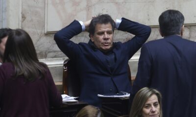 Radicales buscan acuerdo con Ocaña y Carrió mientras Larreta se opone.