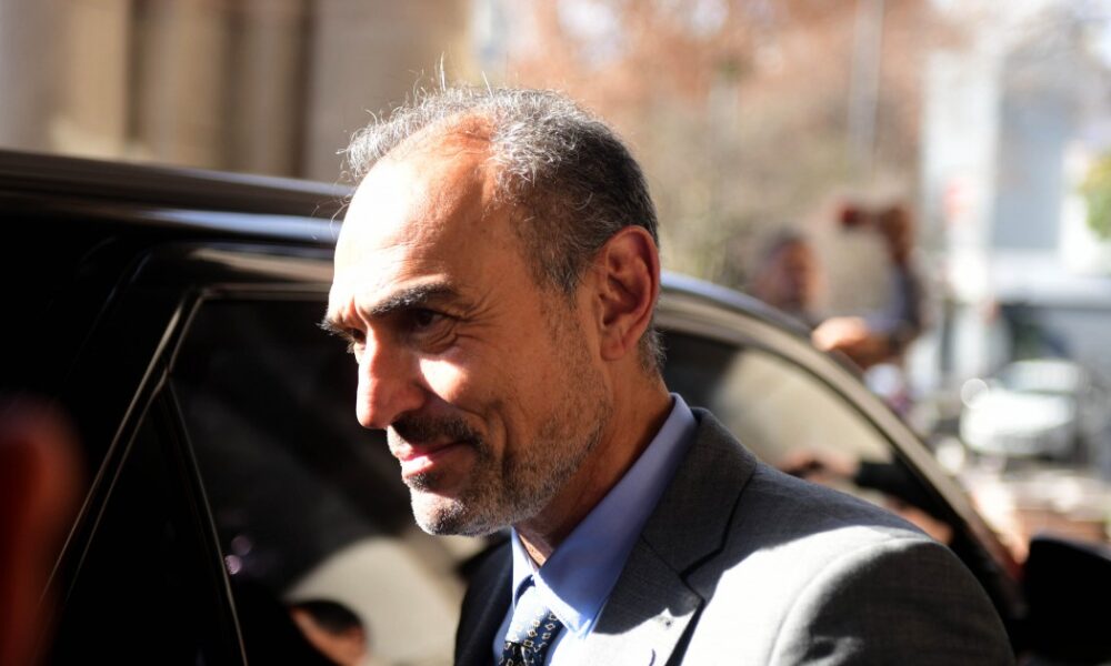 Revelan: Lule Menem insta a dirigente a recabar 10% de sueldos de Pami y Anses.