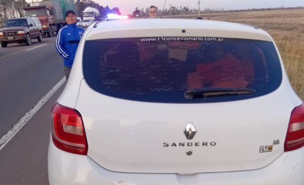 Tragedia en la Ruta 3: murió el conductor de la camioneta volcada.