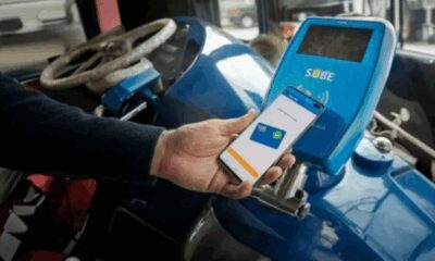 Usuarios de Bahía Blanca ya pueden pagar el transporte con tarjetas, celulares y códigos QR.